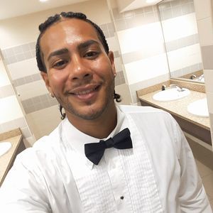 Meet your Posher, Luis